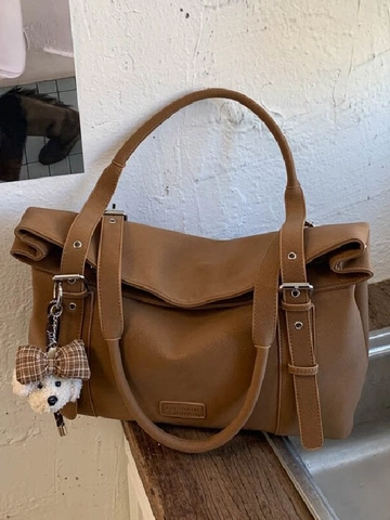 Women Large Capacity PU Leather Shoulder Bag Retro Minimalist Commuting Tote Bag With Cute Plush Pendant Underarm Handbag