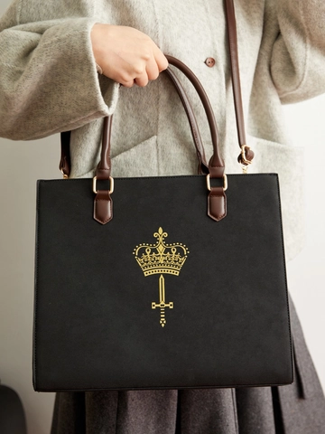 Sac Fourre-tout en PU pour Femme Grande Capacité Style Britannique Vintage Motif Couronne Épée Sac à Bandoulière Quotidien