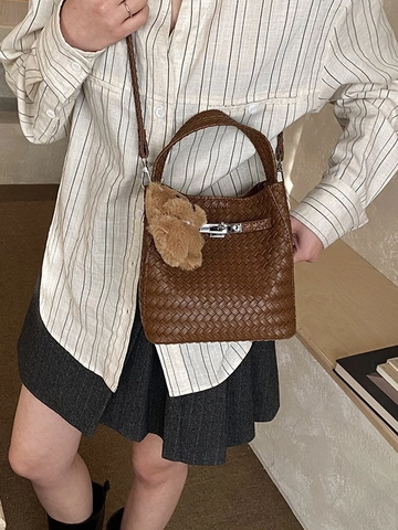 Women Retro Woven PU Leather Bucket Bag Crossbody Shoulder Bag With Metal Lock and Plush Bear Charm Fashion Handbag
