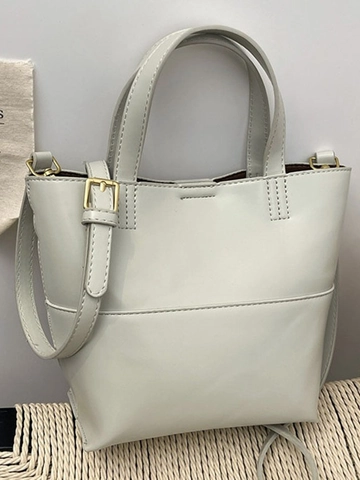 Bolso tote minimalista de cuero PU para mujer con diseño de color sólido y correa ajustable para un uso diario versátil en la oficina o casual