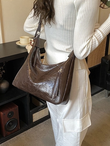 Retro Oil Wax PU Leather Shoulder Bag For Women Large Capacity Pleated Hobo Bag With Knot Strap And Bear Pendant Accessory