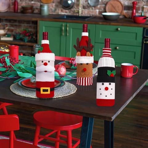 Housses de Bouteille de Vin de Noël Tricotées Père Noël Bonhomme de Neige Renne Polyester Décoration de Table de Fête Festive