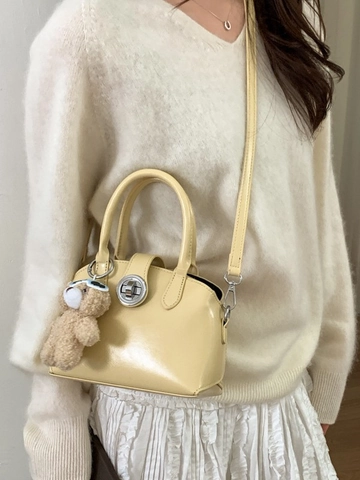 French Retro Women PU Leather Handbag Cute Teddy Bear Charm Single Shoulder Bag Solid Color Square Female Small Crossbody Bag