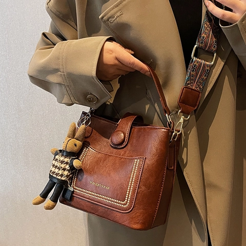 Retro PU Leather Bucket Bag For Women With Rabbit Charm And Ethnic Patterned Wide Strap Small Versatile Crossbody Handbag