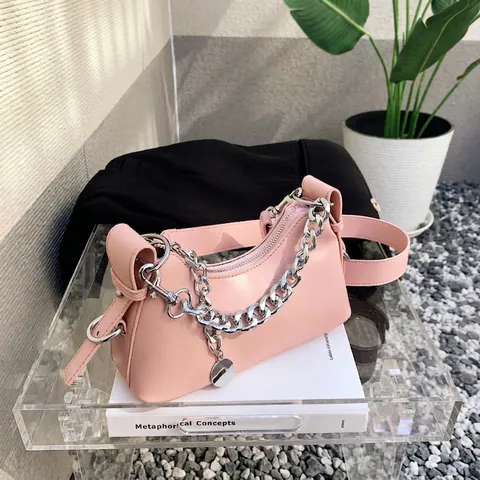 Bolso Hobo de Cuero PU de Moda Para Mujer Decoración Cadena Plata Bolso Bandolera Trendy Color Sólido Bolso Dumpling Accesorio Mujer