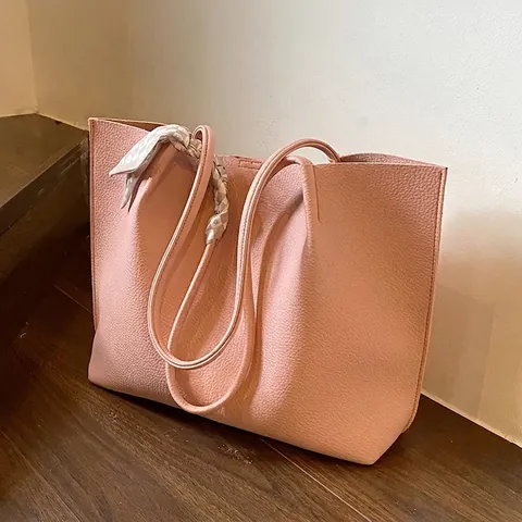 Women Large Capacity Lychee Grain PU Leather Tote Bag Fashion Letter Single Shoulder Bag With Satin Scarf For Commute