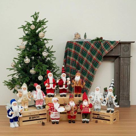 Staande Kerstman Pop Figuur Kerstversiering Ornament Traditionele Vakantie Standbeeld Cadeau Home Party Decor Feestelijke Tafelblad Display