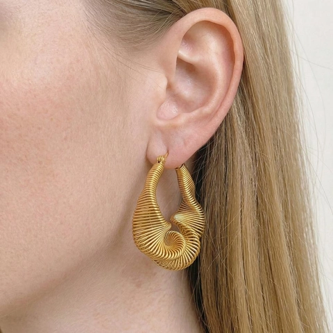 Irregular Geometric Huggie Hoop Earrings 18K Gold Plated Stainless Steel Spiral Swirl Design Waterproof Hypoallergenic Women