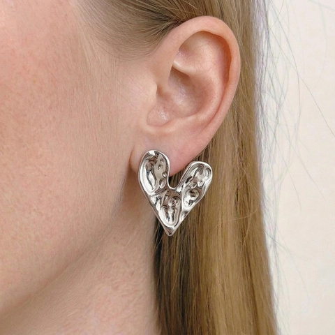 Orecchini A Lobo Cuore Acciaio Inossidabile 304 Placcato Oro 18K Texture Lava Irregolare Impermeabile Ipoallergenico Donne