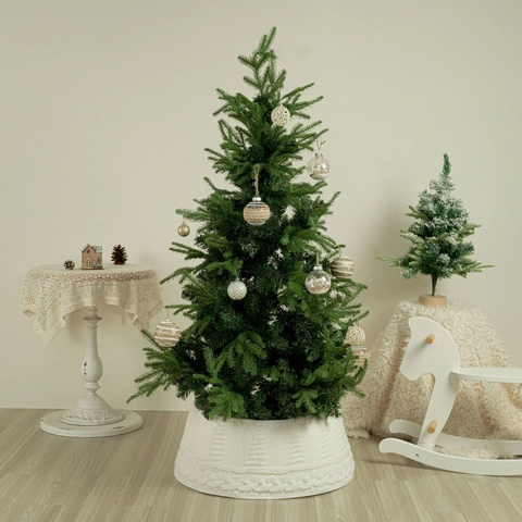 White Knitted Christmas Tree Collar Cable Knit Polyester Festive Base Cover For Christmas Tree Holiday Party Home Decor