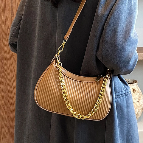 Women Pleated PU Leather Hobo Bag Gold Chain Half Moon Shoulder Crossbody Bag Vintage Casual Fashion Large Capacity Tote Handbag
