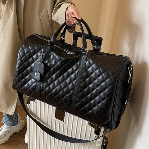 Large Capacity Quilted PU Leather Travel Bag For Women Solid Black Duffle Bag With Shoulder Strap Dry Wet Separation Luggage Bag