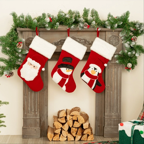 Chaussette de Noël en Velours Sac Cadeau Avec Bordure Fausse Fourrure Broderie Père Noël Bonhomme de Neige Manchot
