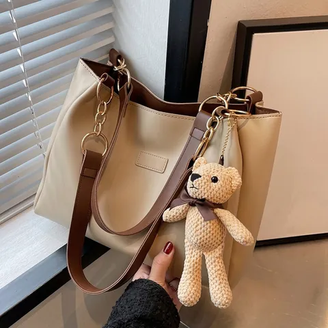 Borsa Tote in Pelle PU di Grande Capacità per Donna Borsa a Spalla Vintage in Colore a Contrasto Con Catena e Ciondolo a Orsetto Rimovibile Borsa da Pendolare
