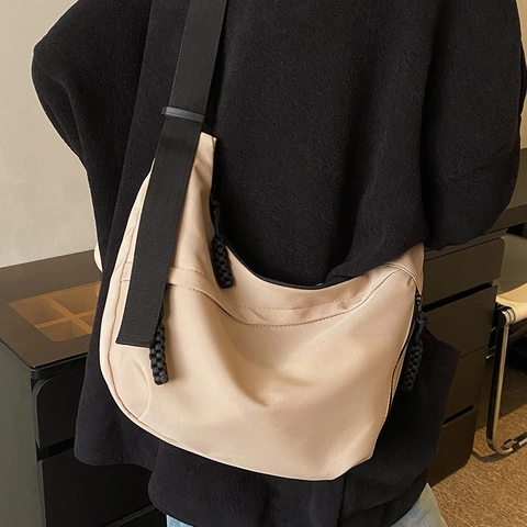 Large Capacity Nylon Hobo Bag For Women Casual Wide Shoulder Strap Crossbody Bag Minimalist Solid Color Shoulder Bag