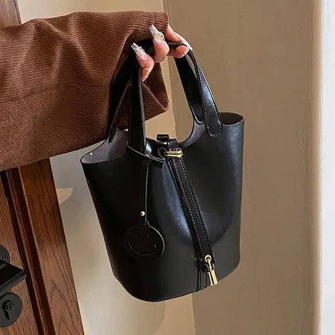 Mode Damen PU Leder Beuteltasche Mit Goldener Schloss Retro Große Kapazität Schulter Umhängetasche Vielseitige Handtasche