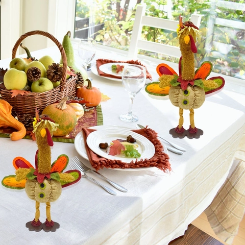 Décoration de Dinde de Thanksgiving Debout Décor de Festival des Récoltes Dinde en Jute Avec Chapeau Boutons pour Table