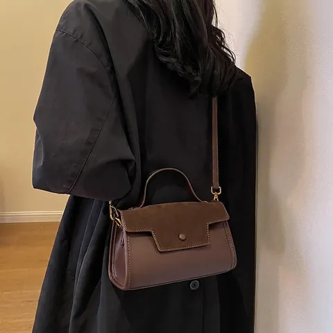 Vintage Damen Handtasche Aus Gespleißtem PU Leder Modische Kleine Quadratische Schultertasche Mit Verstellbarem Riemen Für Den Alltag