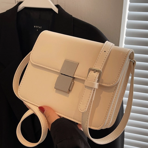 Women Retro PU Leather Small Square Crossbody Bag Metal Lock Buckle Adjustable Shoulder Strap Minimalist Elegant Solid Color Shoulder Bag