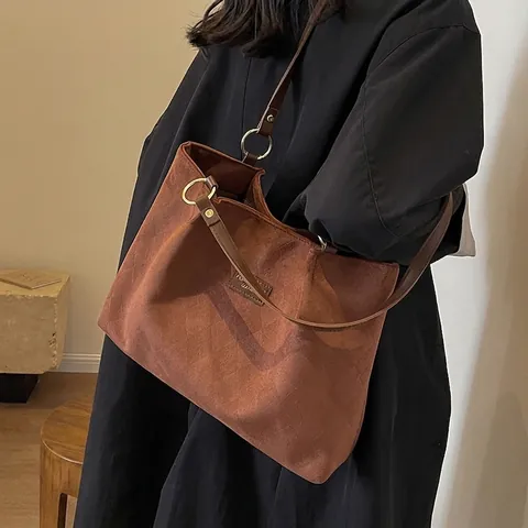 Damen Vintage Rautenmuster Geprägte Tote Bag Großes Fassungsvermögen Mattes Wildlederimitat Schultertasche Mit Goldring