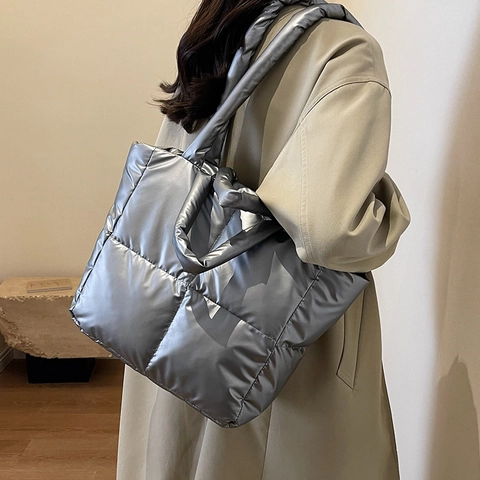 Women Large Capacity Nylon Quilted Tote Bag Metallic Puffer Shoulder Bag Glossy Commuting Handbag Daily Leisure Travel Bag