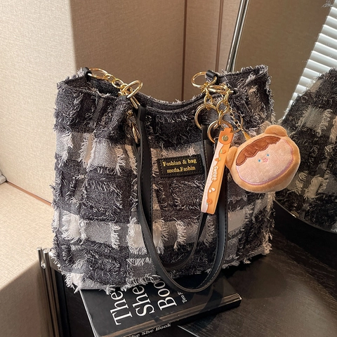 Γυναικεία Μάλλινη Τσάντα Tote Tweed Μεγάλης Χωρητικότητας Σχέδιο Πλέγματος Ξεφτισμένες Άκρες Τσάντα Ώμου Με Λούτρινο Κρεμαστό