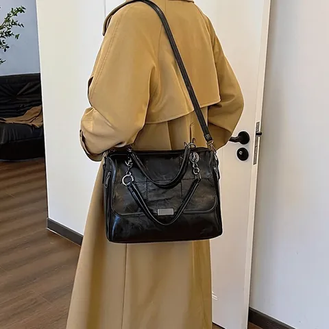 Women Retro PU Leather Shoulder Bag Vintage Quilted Square Handbag With Metal Chain Crossbody Bag Large Capacity Daily Tote