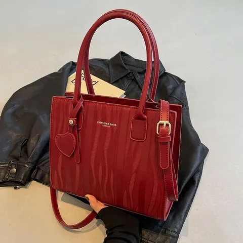 Elegante Borsa a Mano in Pelle PU con Motivo a Onde e Pendente a Cuore Per Matrimonio Sposa Damigella d'Onore Festa Donna