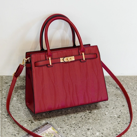 Elegante Borsa a Mano in Pelle PU Goffrata a Onde da Donna Vintage Con Serratura in Metallo Borsa a Tracolla Versatile Pendolare