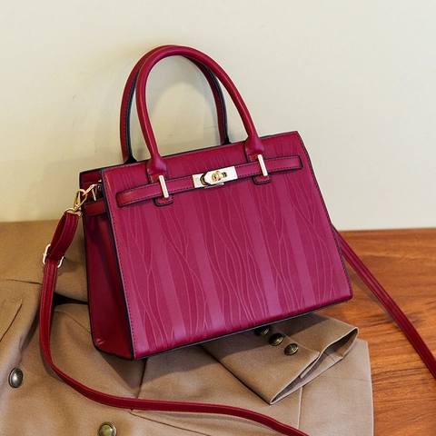 Elegante Borsa a Mano in Pelle PU Goffrata a Onde da Donna Vintage Con Serratura in Metallo Borsa a Tracolla Versatile Pendolare