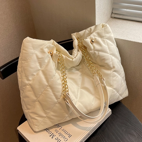Mode Damen Gesteppte Tragetasche Große Kapazität Nylon Kette Schultertasche Casual Herbst Winter Pendeln Handtasche