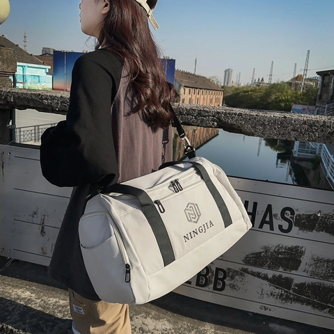 Borsa da Viaggio in Nylon Grande Capacità Donna Impermeabile Borsa Sportiva Weekender Con Scomparto Scarpe NINGJIA