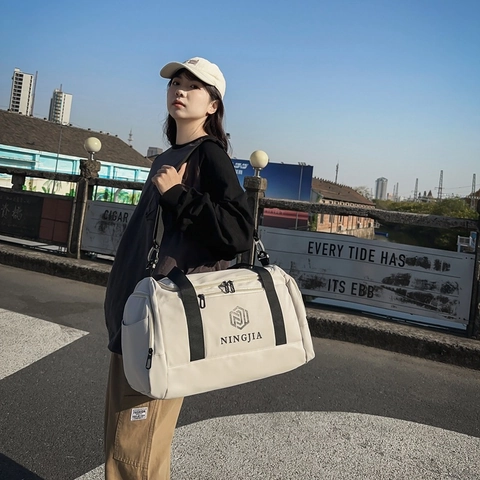 Borsa da Viaggio in Nylon Grande Capacità Donna Impermeabile Borsa Sportiva Weekender Con Scomparto Scarpe NINGJIA