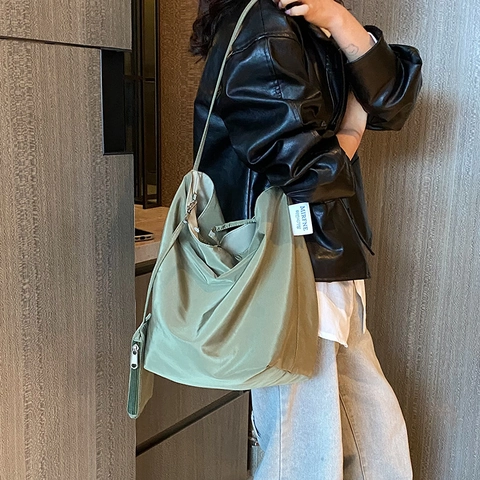 Borsa Tote da Donna in Tessuto Oxford ad Alta Capacità Set da 2 Pezzi Con Pochette Leggera Borsa a Tracolla in Nylon per Scuola