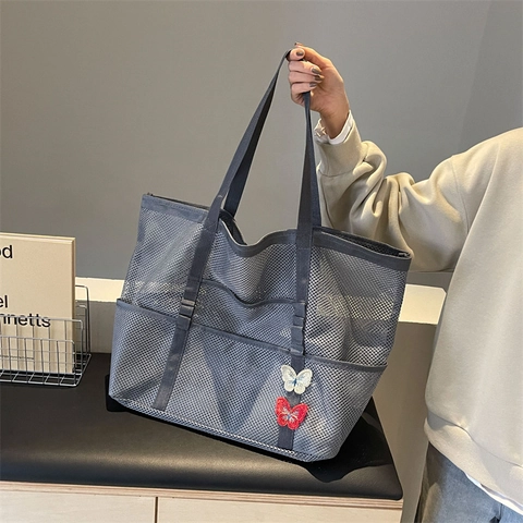 Bolso de Mano de Malla de Gran Capacidad para Mujer Bordado de Mariposa Multibolsillo Bolso de Hombro para Playa Compras Estilo Casual