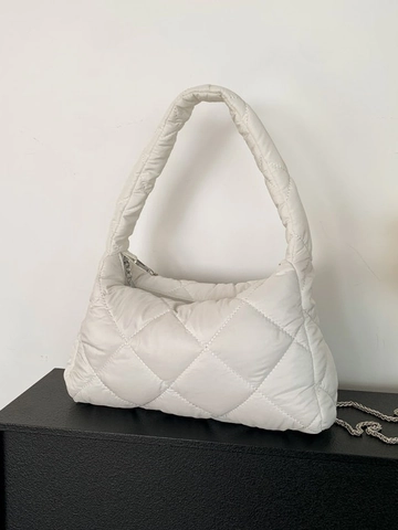 Women Quilted Puffer Shoulder Bag Rhombic Pattern Underarm Bag With Chain Strap Nylon Padding Bread Bag Casual Tote