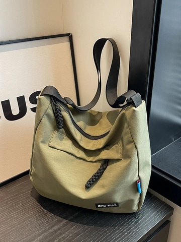 Women Large Capacity Crossbody Bag Lightweight Nylon Tote Bag Simple Commute Shoulder Bag With Adjustable Strap For Travel