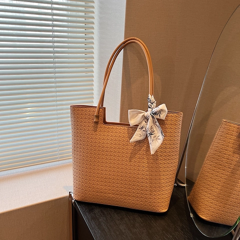 Damen Große Gewebte Textur Tote Tasche PU Leder Schulter Handtasche Mit Dekorativem Seidenschal Schleife Lässige Pendler Tasche