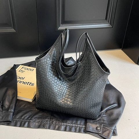 Damen Tragetasche Aus Geflochtenem PU Leder Große Kapazität Lässige Schultertasche Mit Gittermuster Mode Pendler Handtasche