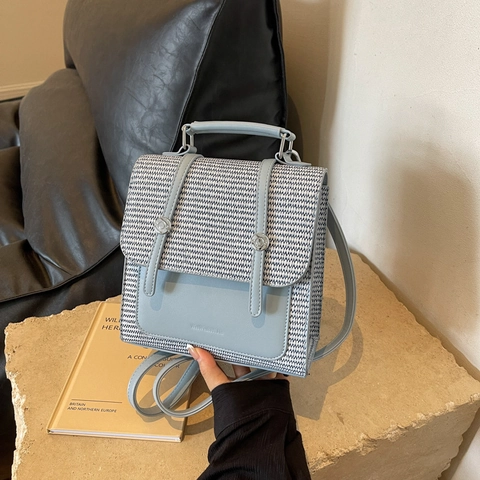 Fashion Women Woven PU Leather Backpack Niche Luxury Design Handbag Casual Small Fresh Flap School Bag Travel Daypack for Girls