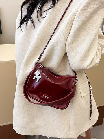 Bolso de Almohada de Cuero PU Brillante para Mujer Bolso de Hombro con Cadena de Metal Bolso Cruzado de Moda con Colgante de Poni