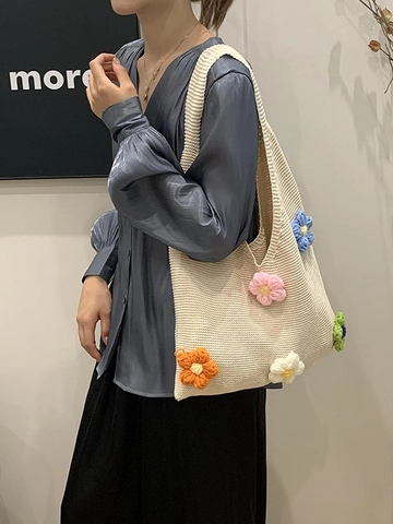 Sac Fourre-tout en Tricot pour Femme Avec Fleur au Crochet 3D Fait Main Grande Capacité Sac à Bandoulière Tissé à la Main