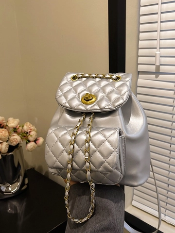 Mochila de Moda Acolchada de Rombos para Mujer Cuero PU Mini Correa de Cadena Cierre de Giro Pequeña Mochila para Viajes Salidas