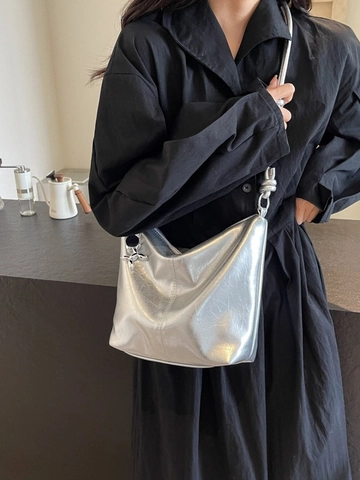 Women Fashion Metallic Glossy PU Leather Bucket Bag With Knotted Shoulder Strap And Silver Balloon Dog Charm Large Capacity Korean Casual Hobo Shoulder Bag