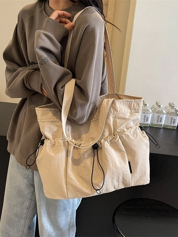 Grote Capaciteit Nylon Tragetasche Voor Dames Met Meerdere Trekkoordzakken Stedelijk Minimalistisch Casual Schoudertas Voor Werk School Reizen