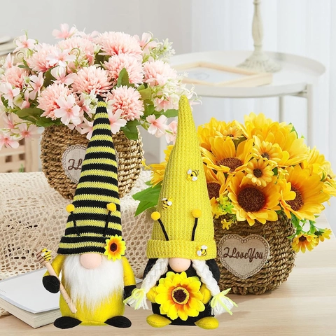 Bee Day Gnome Decorations Sunflower Honey Bee Day Plush Ornaments Handmade Swedish Tomte Home Farmhouse Table Decor Gift