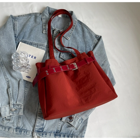 Modern Large Capacity Women Tote Bag Minimalist Polyester Fabric Shoulder Bag With Belt Buckle Decoration Daily Commuter Handbag