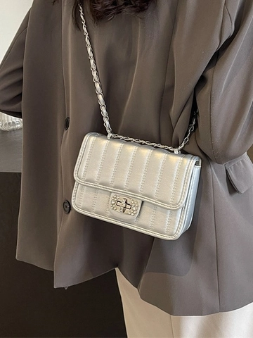 Women's Trendy Vertical Quilted Small Square Bag PU Leather Chain Crossbody Bag With Rhinestone Lock Stylish Shoulder Bag