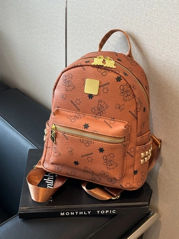 Fashion Women Mini PU Leather Backpack Teddy Bear Star Print Gold Rivets Travel Commuter Rucksack Casual Shoulder Bag
