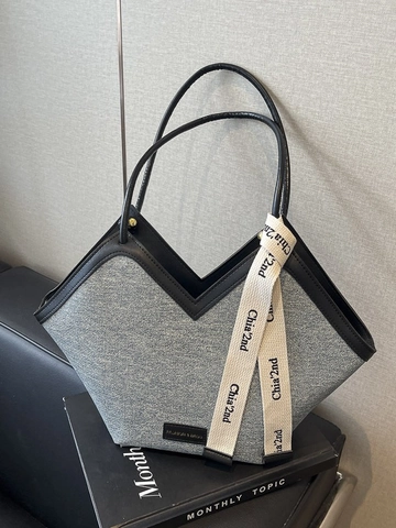 Women Large Capacity Denim Tote Bag V-Shape Opening Contrast Color Splicing Shoulder Bag With Decorative Ribbon For Daily Travel Office